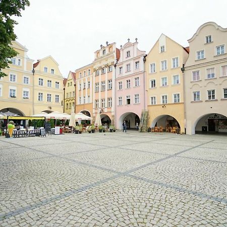 Apartamenty Everysky - Plac Ratuszowy 51 Jelenia Góra Exteriör bild