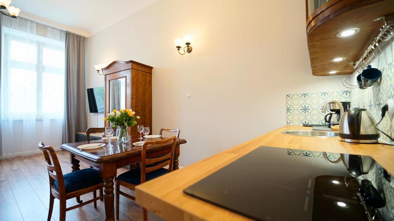 Apartamenty Everysky - Plac Ratuszowy 51 Jelenia Góra Exteriör bild