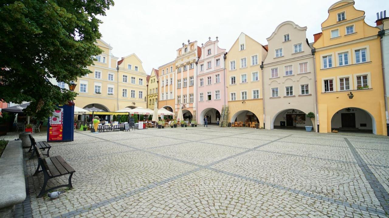 Apartamenty Everysky - Plac Ratuszowy 51 Jelenia Góra Exteriör bild