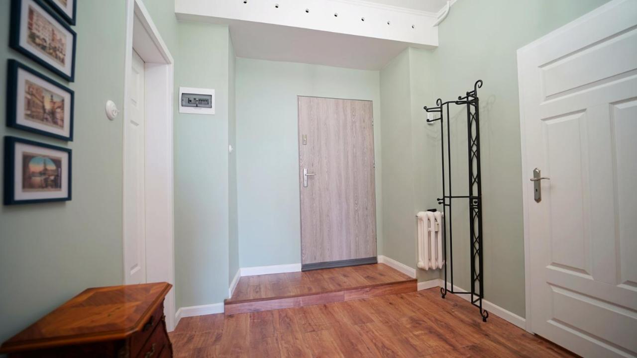 Apartamenty Everysky - Plac Ratuszowy 51 Jelenia Góra Exteriör bild