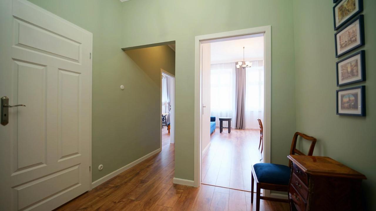 Apartamenty Everysky - Plac Ratuszowy 51 Jelenia Góra Exteriör bild